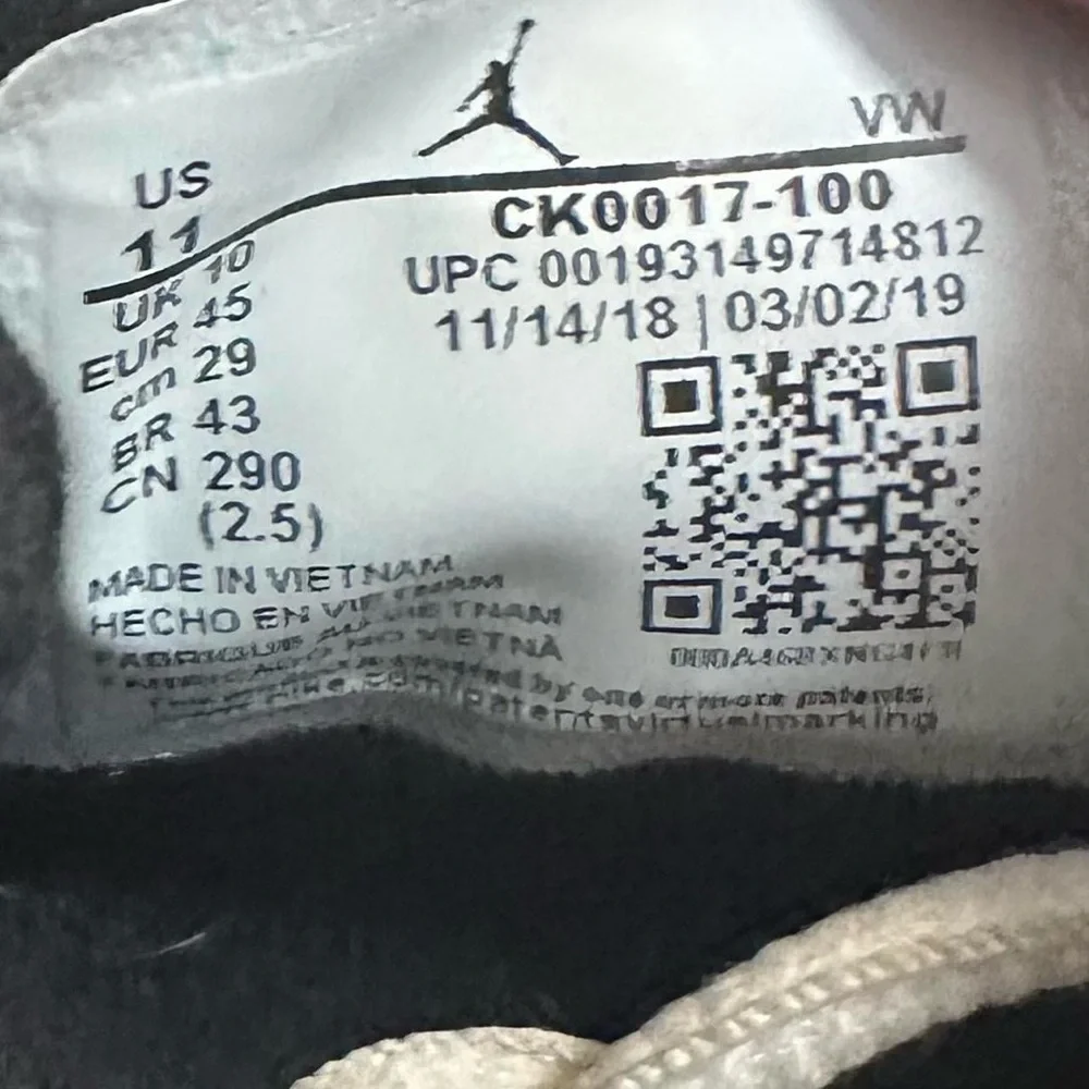 Nike Air Jordan‎ Men’s 6 Rings South Beach 2019 Basketball Shoes Size 11
